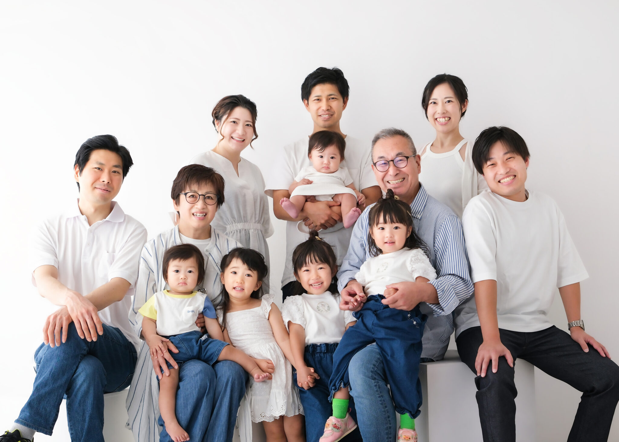 【敬老の日】孫フォト〜日頃の感謝を写真で〜 1